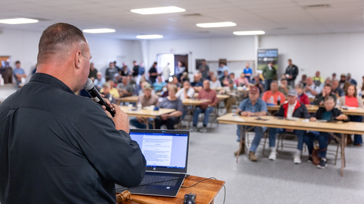 Choosing the Right Auction Method for Land Sales